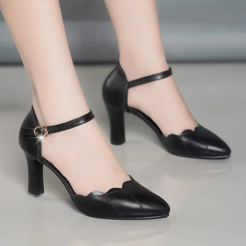 Обикновена сандали на високи токчета, дамски сандали в приказен стил, Лятна новост, Baotou, Односложная обтегач на дебелите обувки, дамски удобни обувки