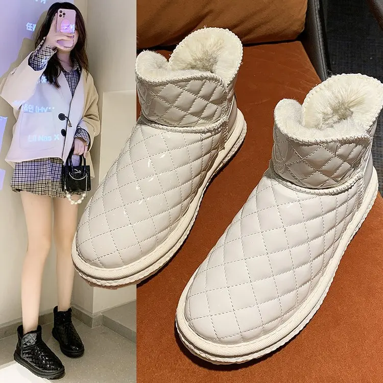 Дамски зимни обувки за външната търговия 2023, зимни корейската версия, плюшени и дебели къси ботуши от дебела подметка и къси ботуши