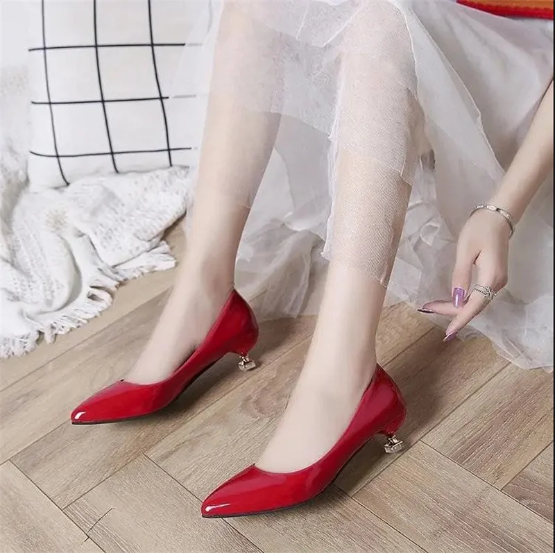 Cresfimix Zapatos De Mujer/ Женски Леки Модерен Офис обувки от Сладка бяла Изкуствена кожа на нисък ток, Жените Класически официални Обувки-лодка A1145