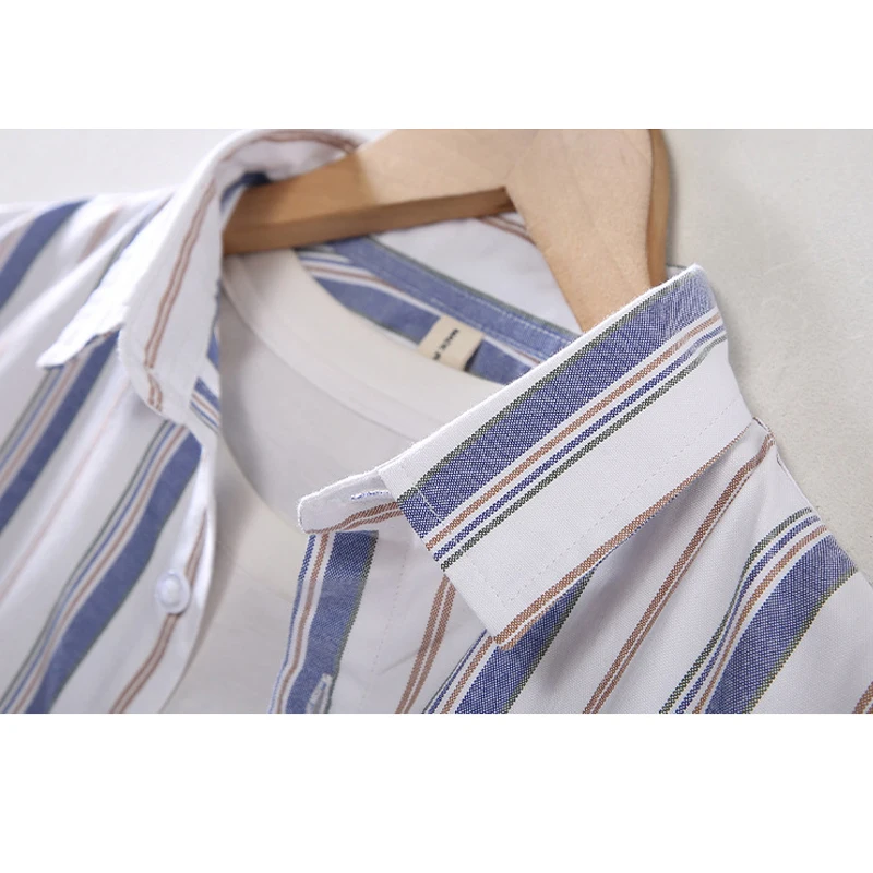 Пролетно-лятна Японската мъжка риза, Младежта мъжки модни и ежедневни риза със свободно квадратна яката на вертикални райета, удобна тениска за мъже