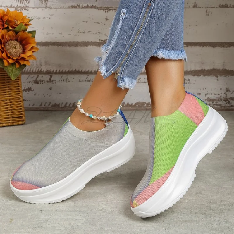 Многоцветни Възли Огромни маратонки, Дамски дишащи спортни обувки на платформа, Дамски Вулканизированная обувки без закопчалка на дебела подметка, големи размери
