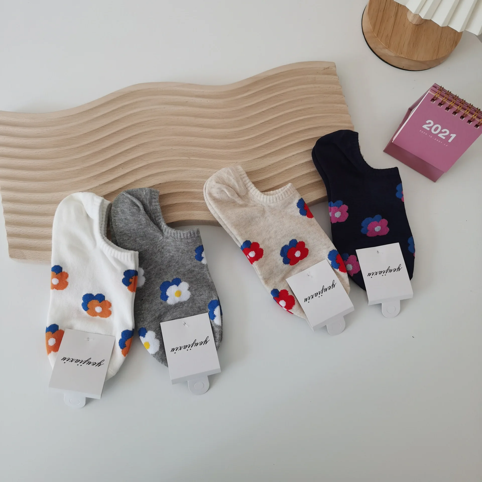 Дамски Пролетни Модни Тънки Памучни чорапи Дишащи В Японски Стил с Хубаво Цвете, Къси чорапи с принтом в стил колеж