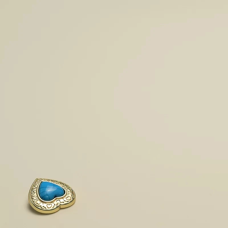 6 бр., Луксозни Копчета във формата на сърце, Дизайн със златен ръб и потрескиванием, Облекло 