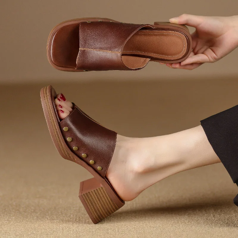Phoentin / 2023, летни дамски чехли от естествена кожа на платформа и висок масивна обувки, ежедневни офис лаконичен сандали с нитове в ретро стил, FT2563