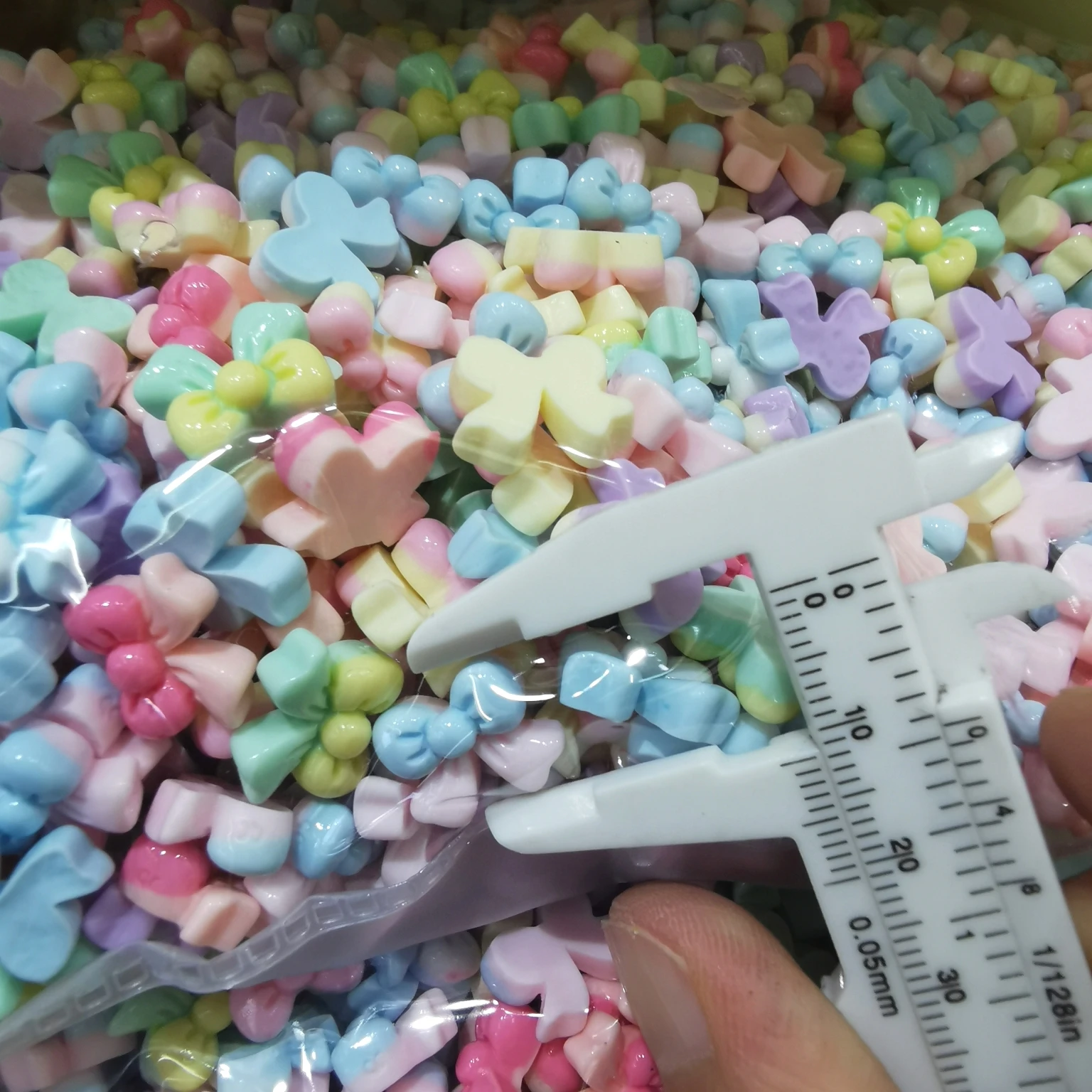1000 броя diy 10-13 мм акрил бонбони, сладка мини лентата е във формата на сърце, звезда, плосък cabochon, за щипки за коса, украса бижута и аксесоари