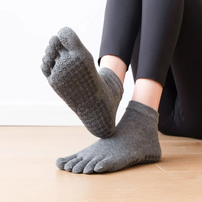 Дамски чорапи за йога, Нескользящие дишащи памучни чорапи с пет пръста, Еластични Спортни чорапи за фитнес, Пилатес, балет, танци