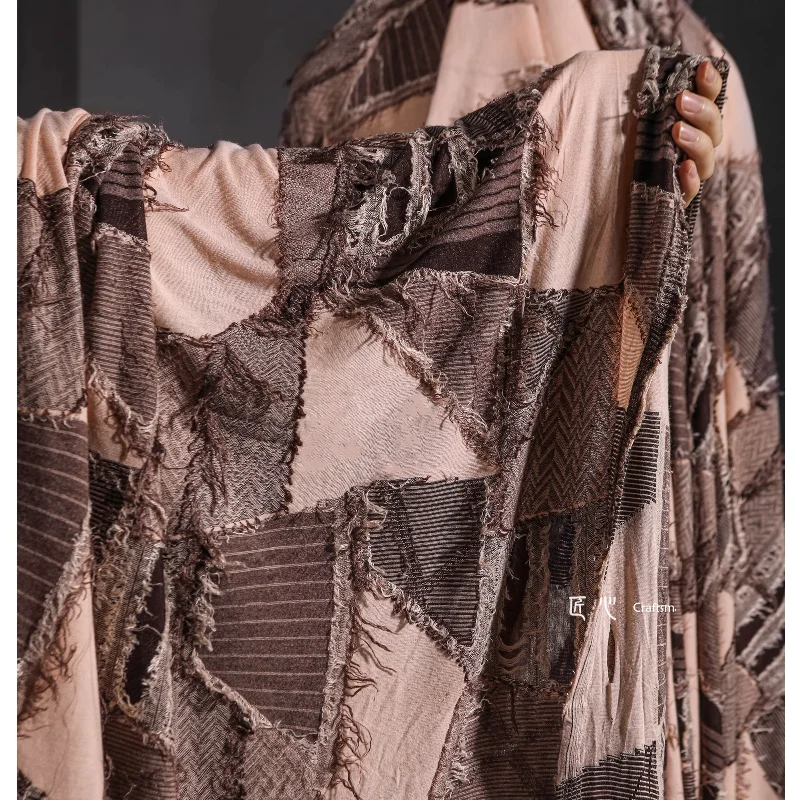 Трикотажная еластична тъкан Кафява Текстурирани Дизайнерски дрехи на Едро Кърпа Кърпа за шивашки за квадратни метра Чиста вискозный материал
