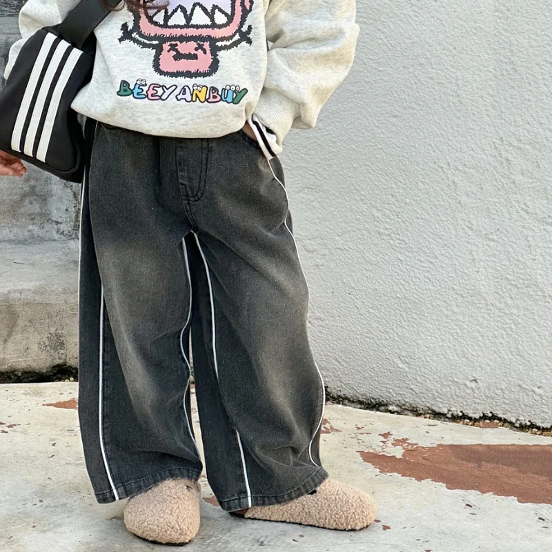 Ежедневните детски дънки в корейски стил, новост есента 2023 г., модни панталони за момчета и момичета в западен стил, широки панталони